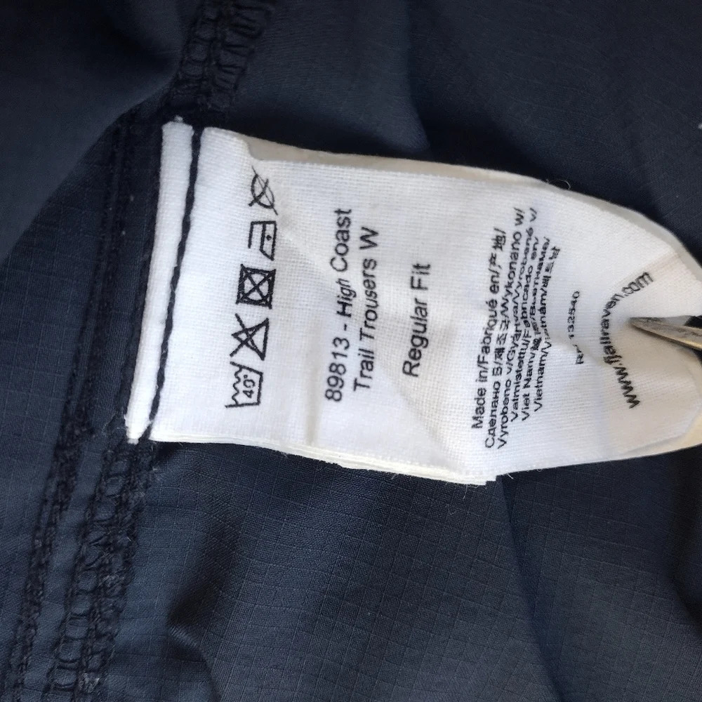 Fjallraven Womens High Coast Trail Trousers Navy Size 34. - Picture 7 of 8